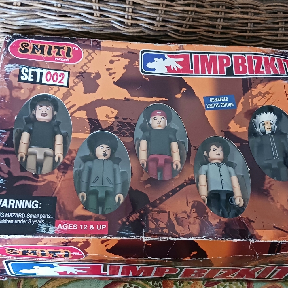 Limp bizkit action figures set 002, numbered limited edition, unopened smti TM